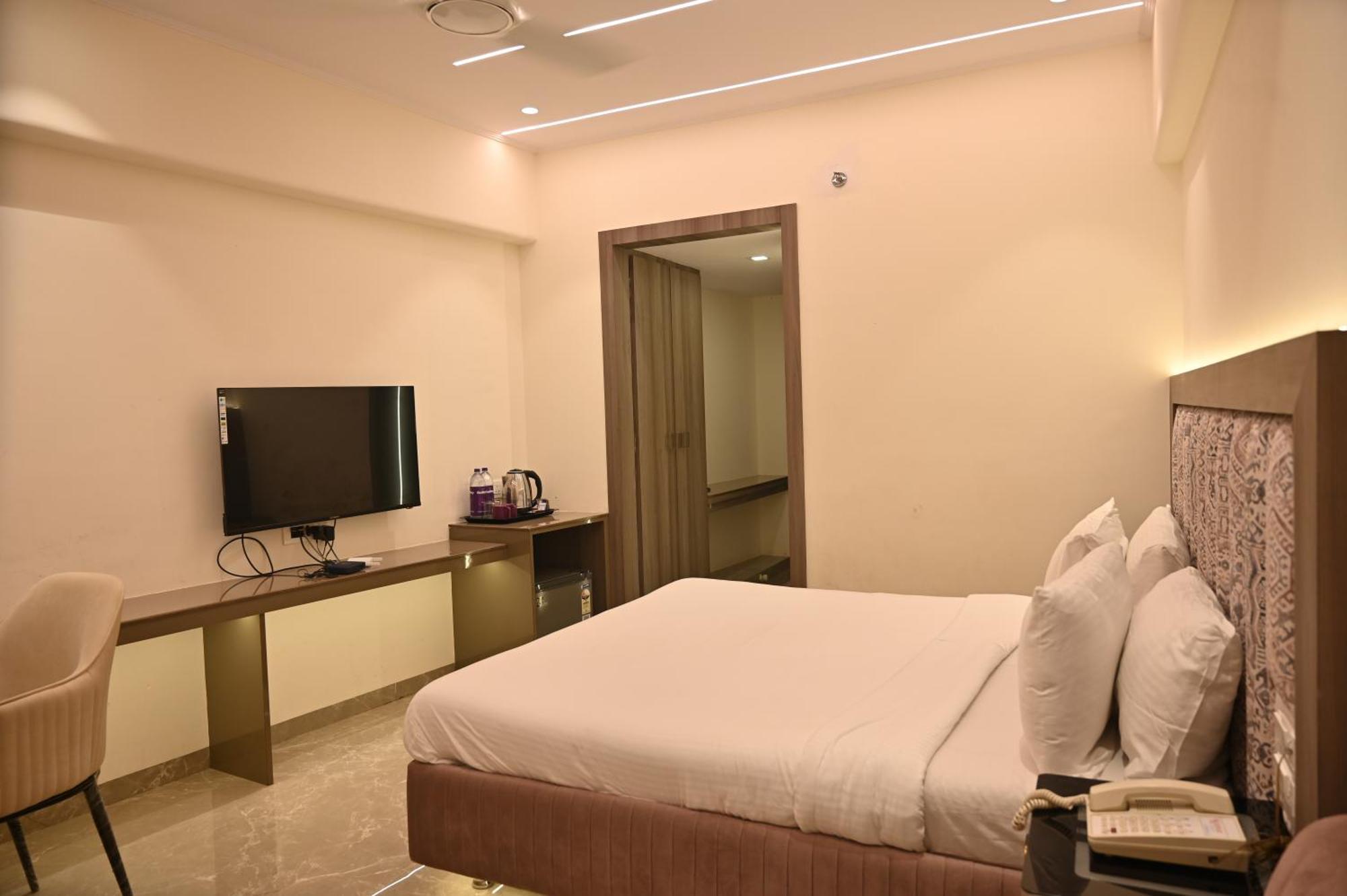 Kumar Resort By Turtle, Lonavla Zewnętrze zdjęcie